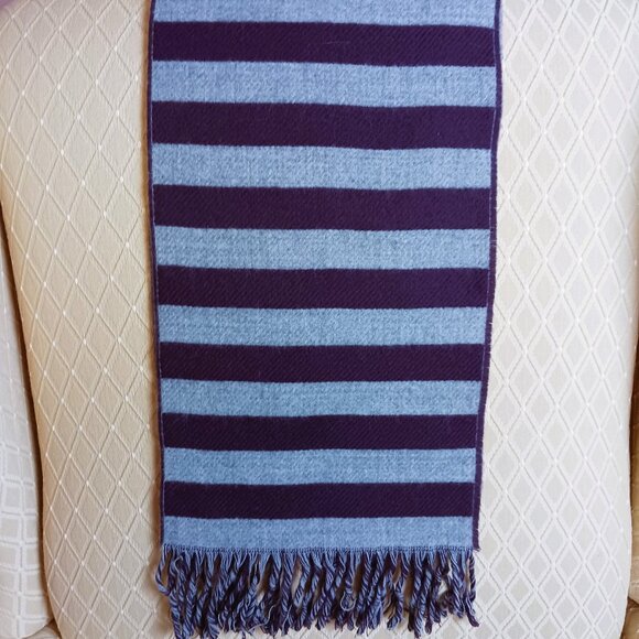 FALL WINTER 3 scarf cozy warm wraps Mauves Purples Greys various textures EUC - Picture 4 of 6